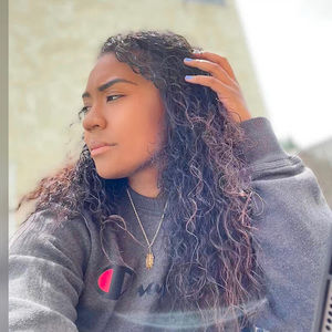 Meet your Posher, Angelica